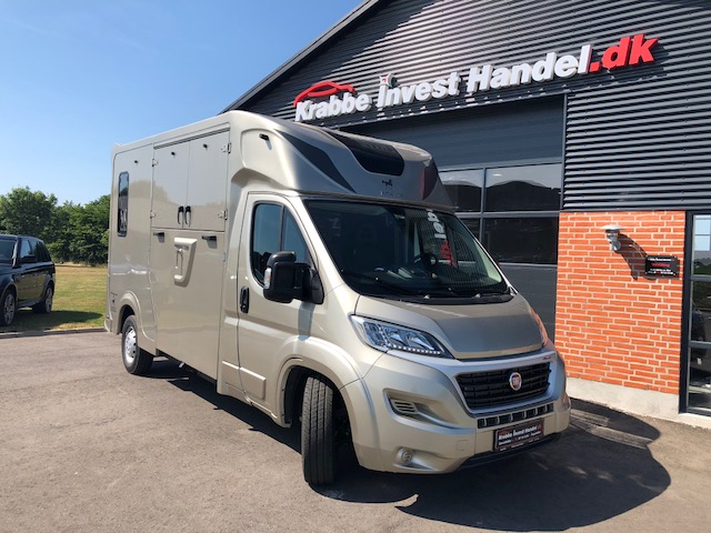 Krabbe Invest HorseCar Ameline, Hestetransporter.