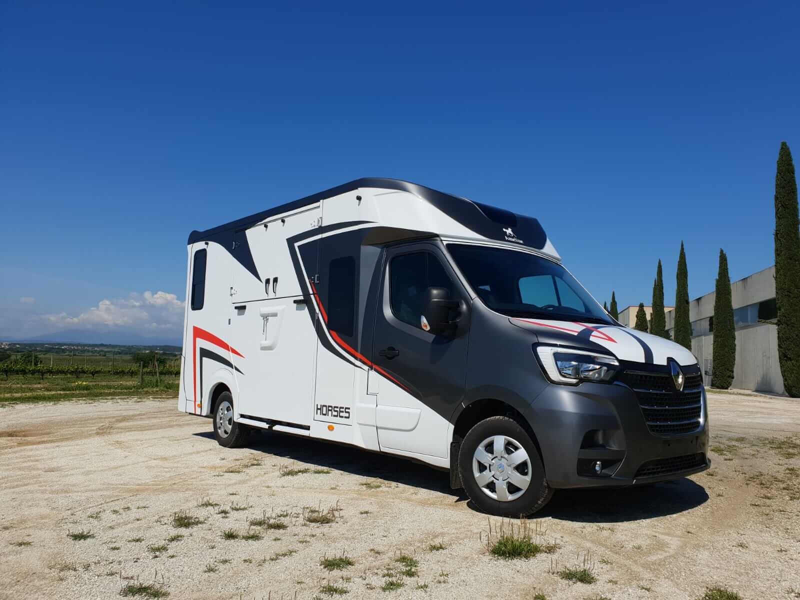 Hestetransporter til salg