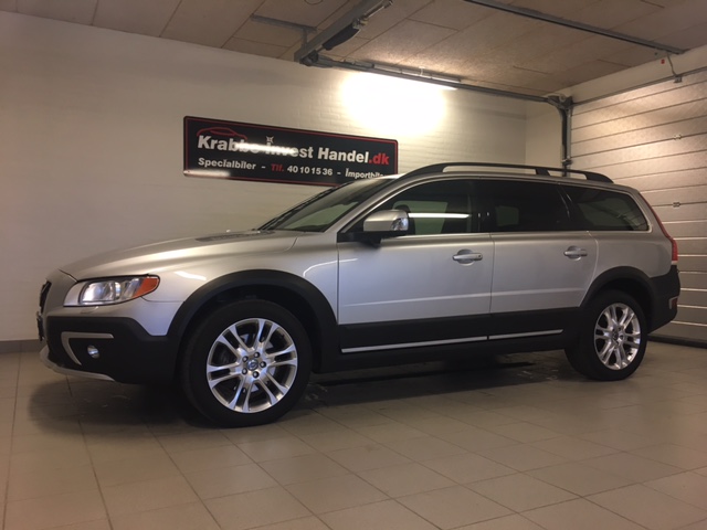 Volvo XC70 2,4 D5 AWD