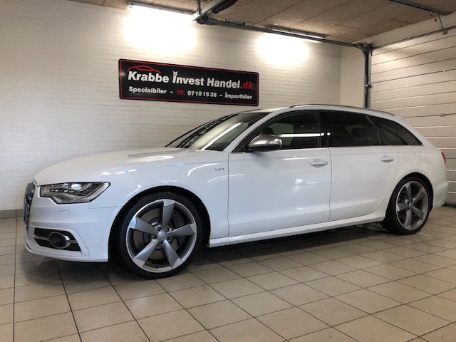 Audi S6 Avant V8