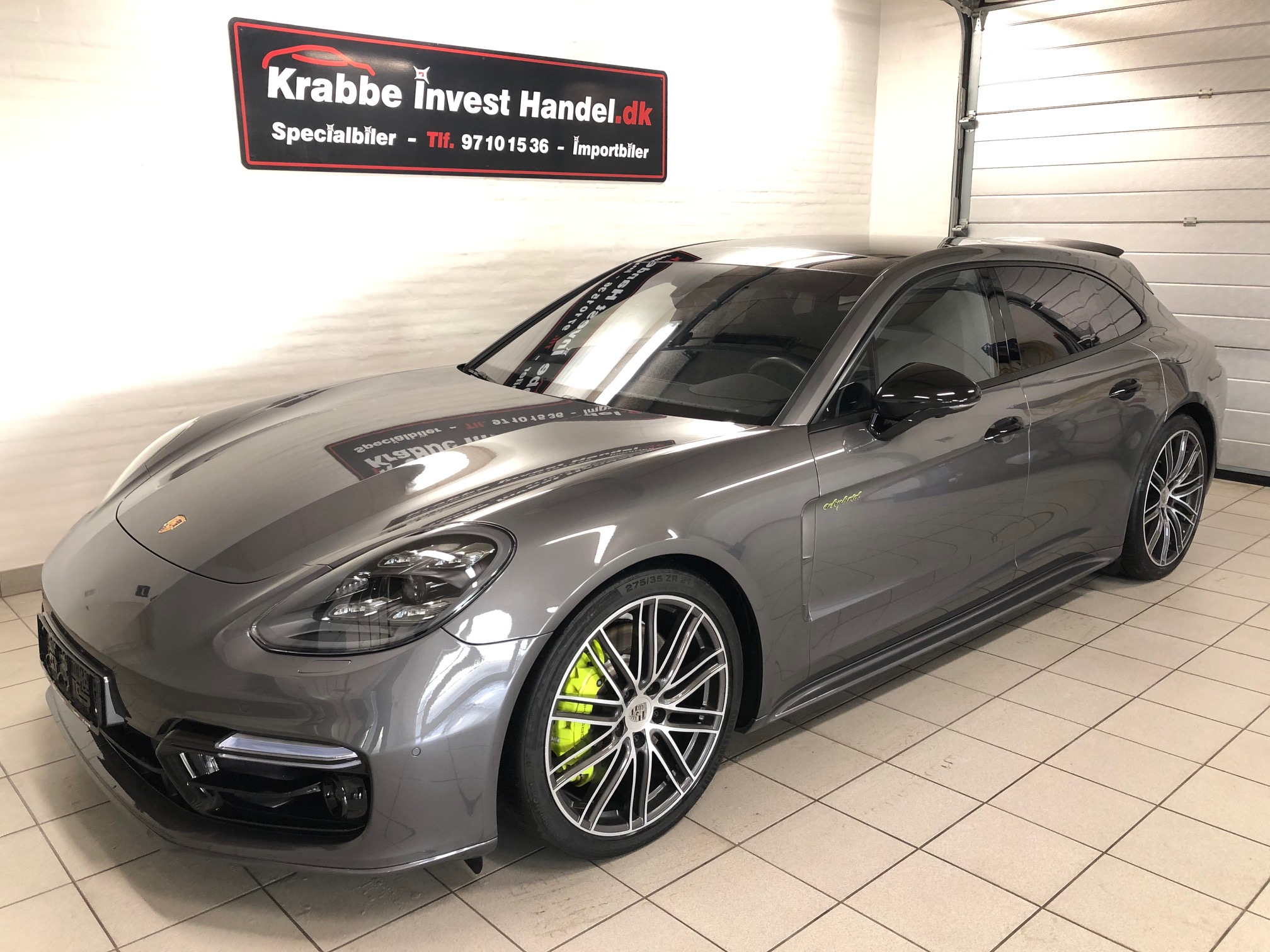 Porsche Panamera 4 e-Hybrid ST