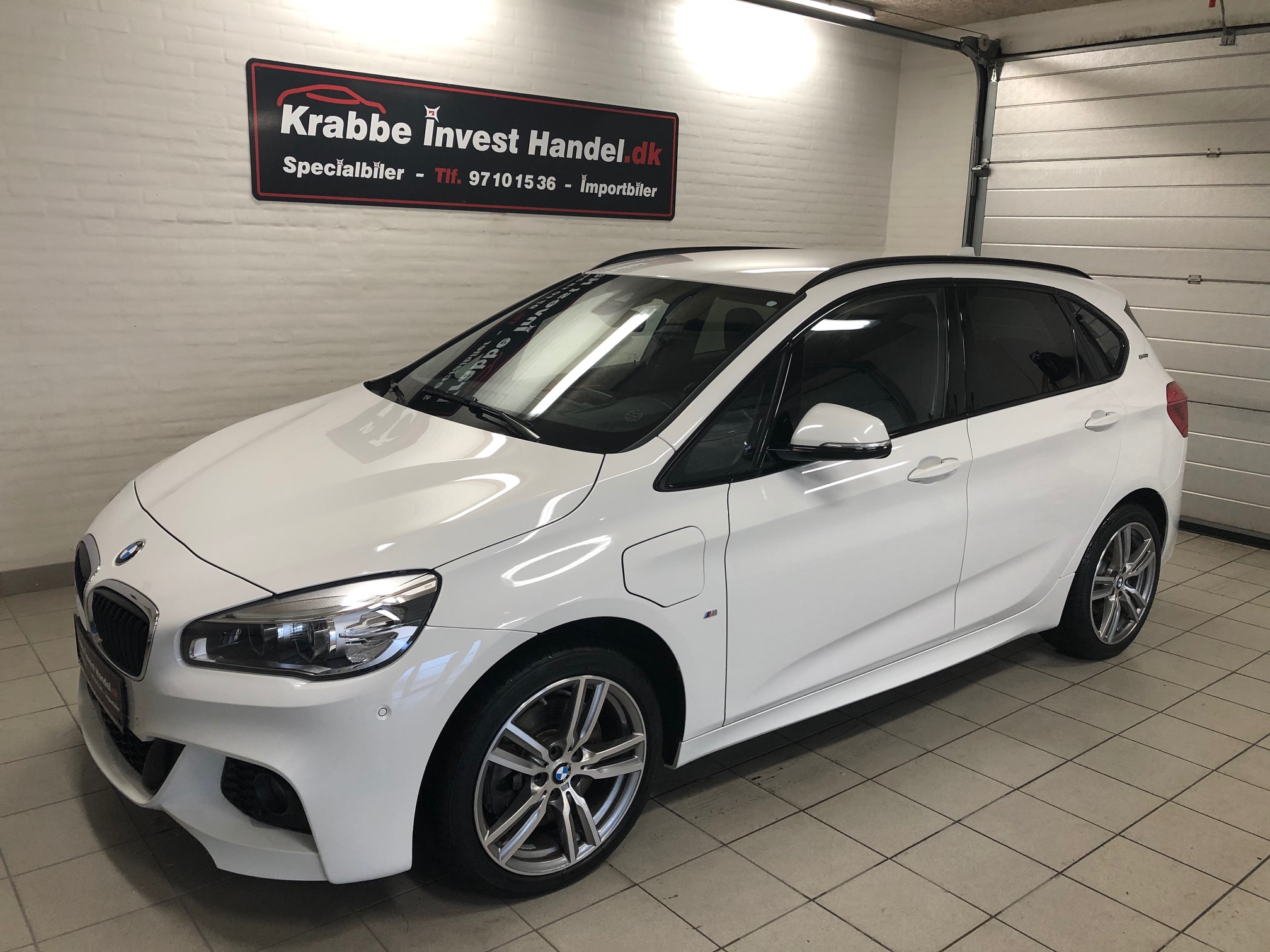BMW 225 Xe hvid 56000 km