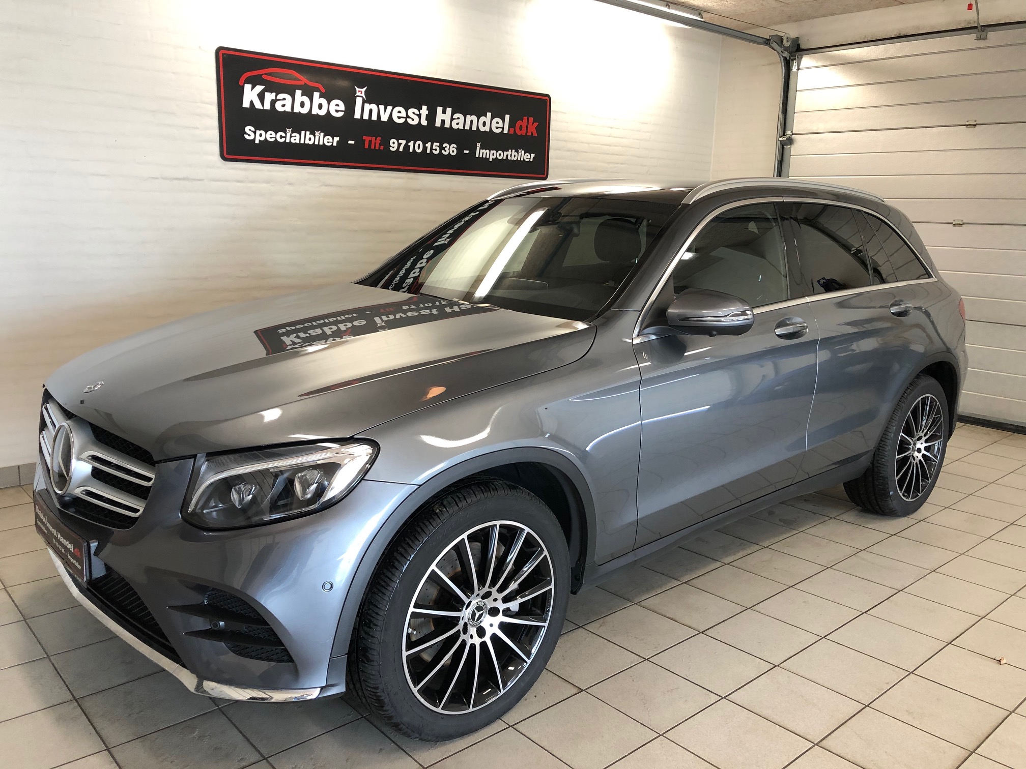 Mercedes GLC 350 grå 36989 km