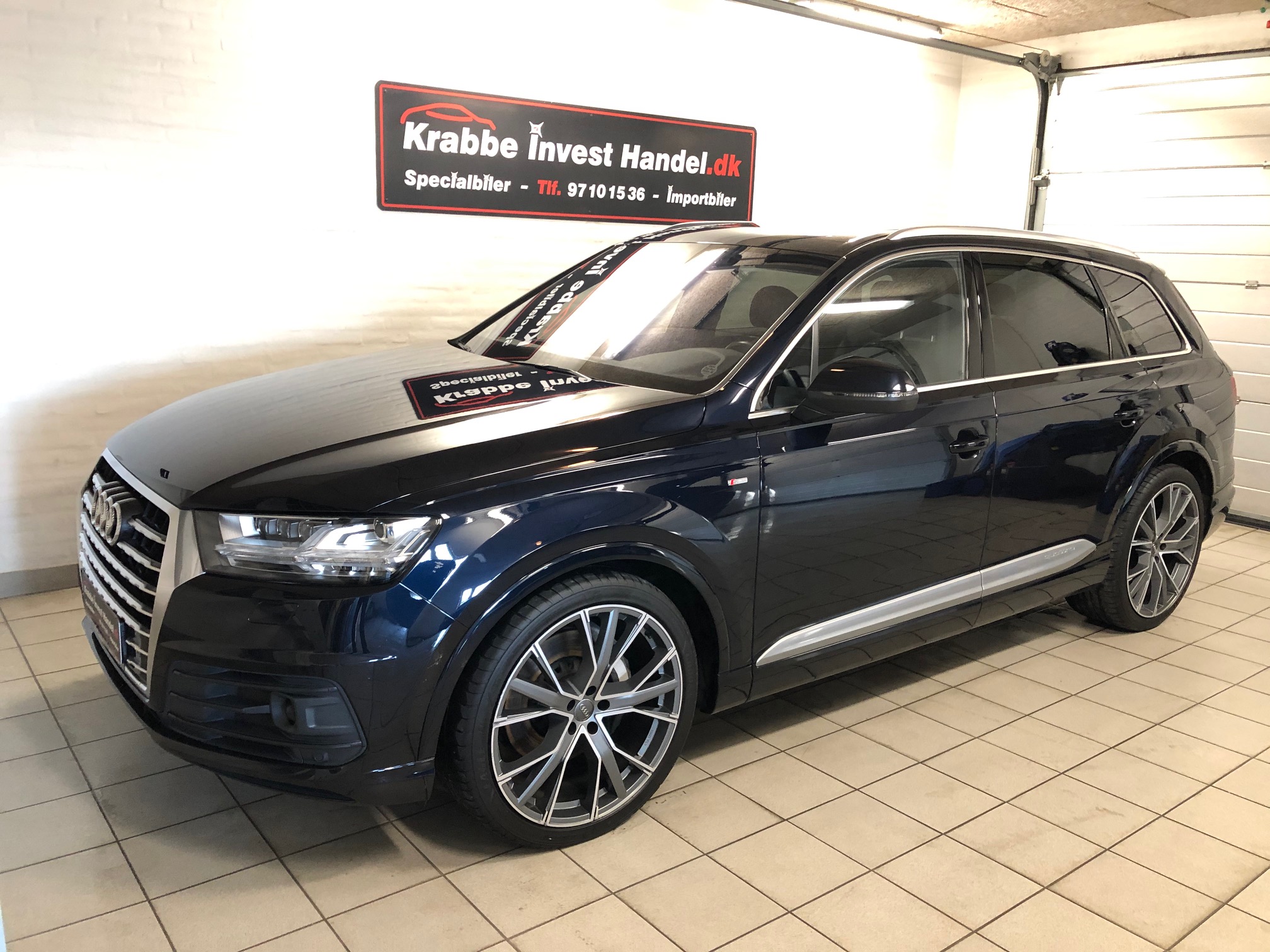 Audi Q7 3,0 TDI blåsort 106210 km