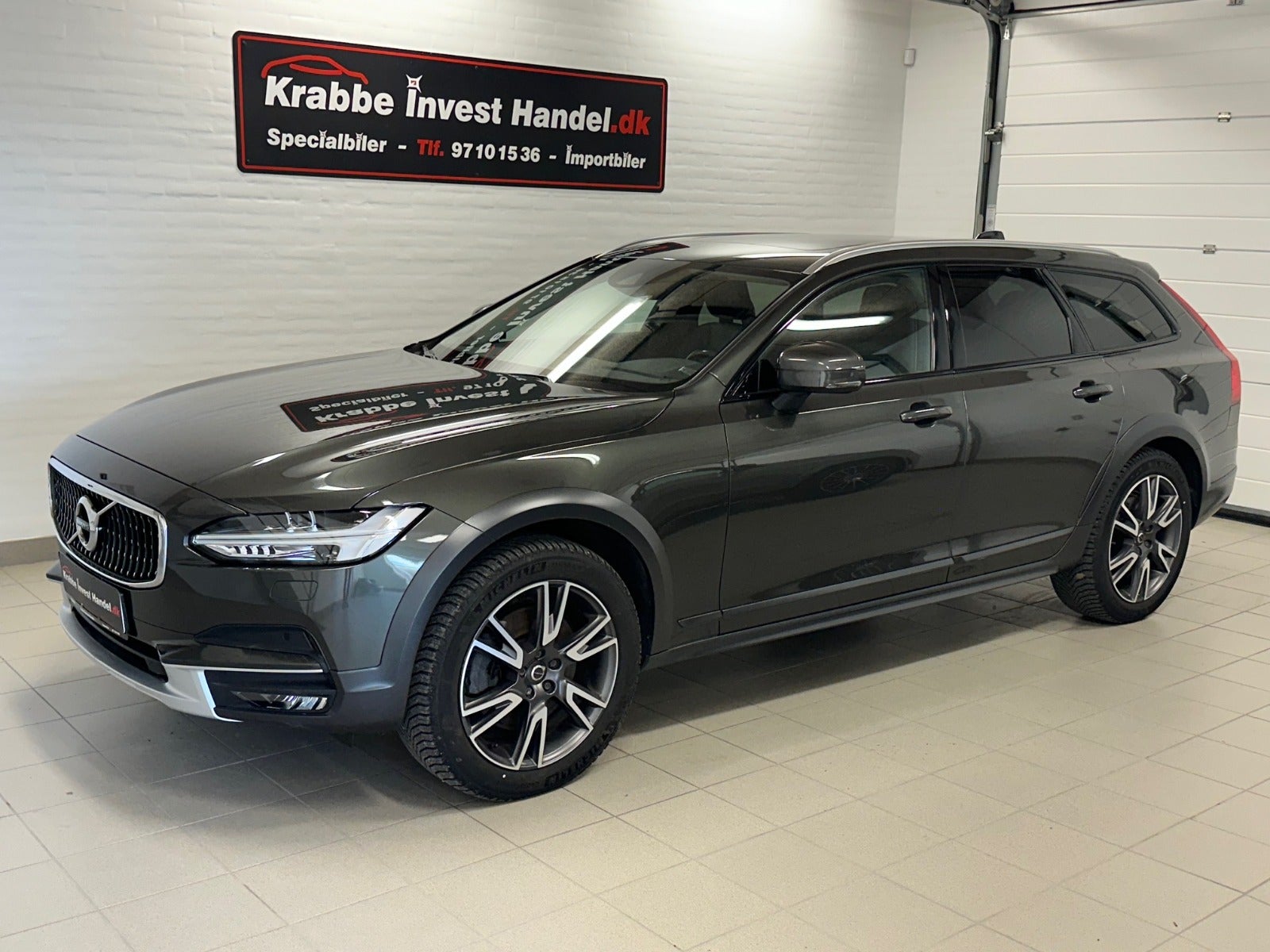 Volvo V90 CC D4 190 Pro aut. AWD 2018