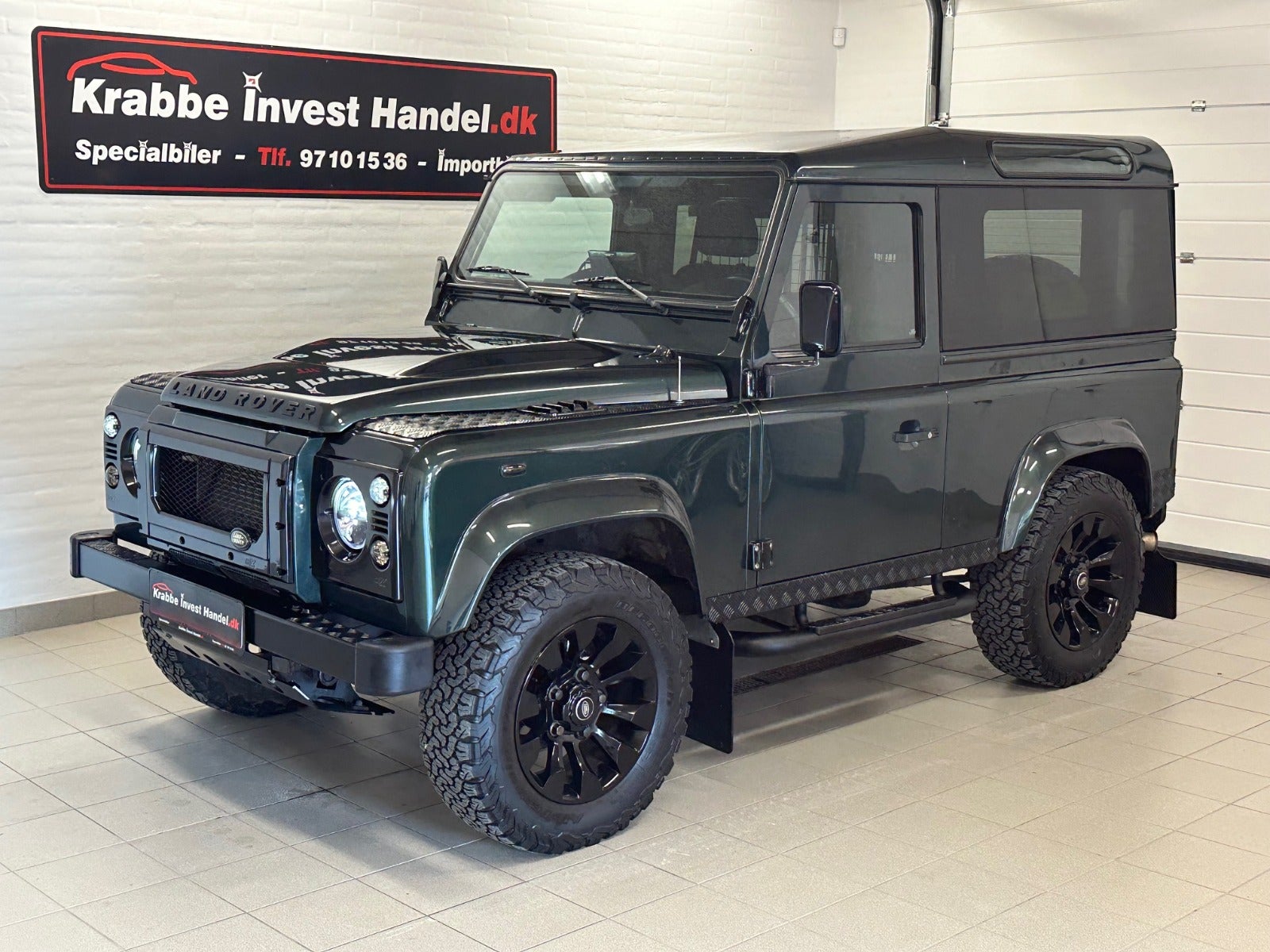 Land Rover Defender 90  2010