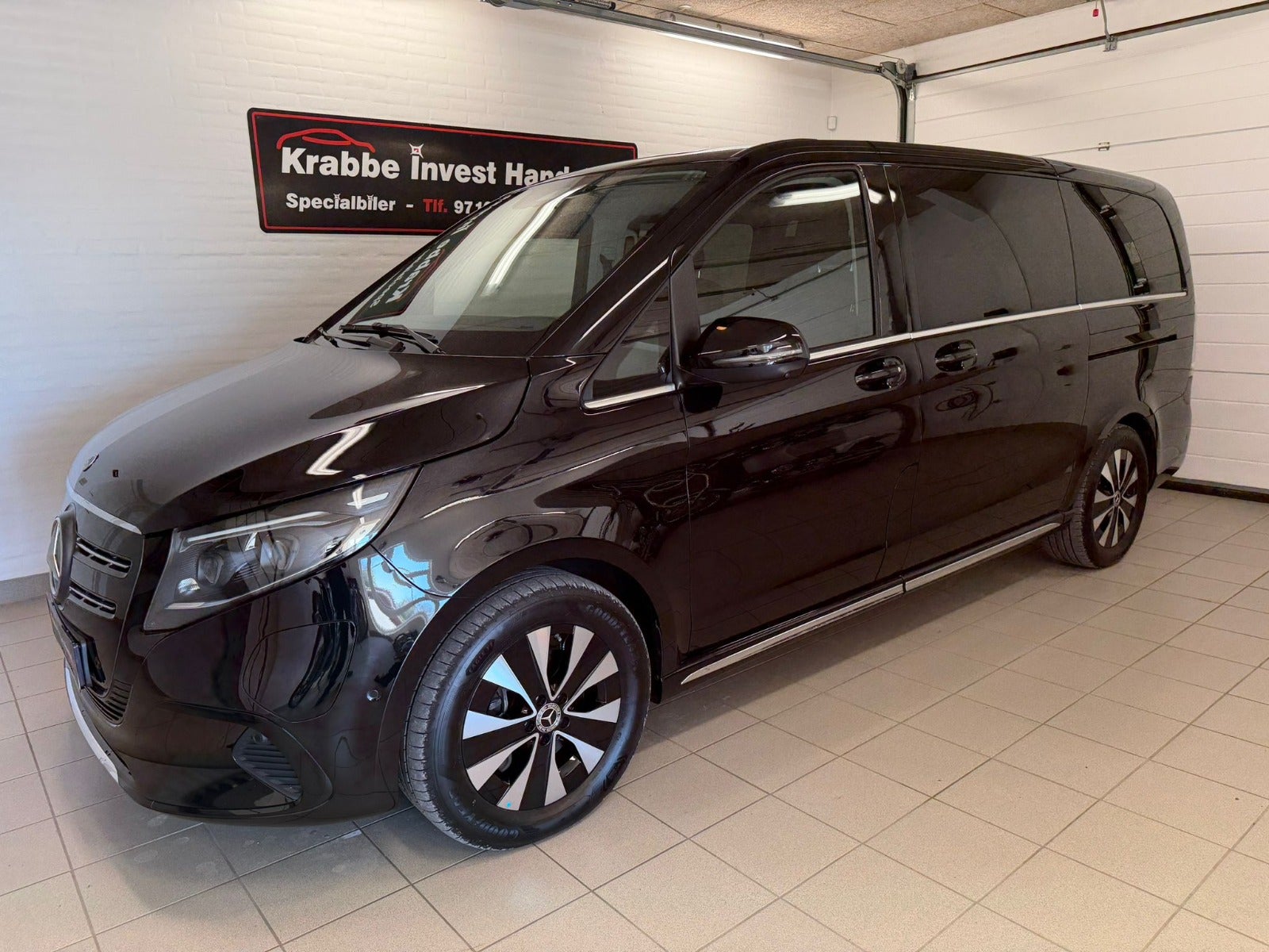 Mercedes EQV300 Avantgarde L 2025